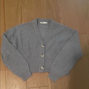 Blue notes Women’s Gray Knit Cropped Button Up Cardigan